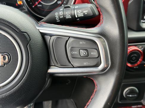 Used 2021 Jeep Wrangler Unlimited Rubicon AWD/4WD image 30