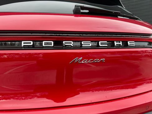 Used 2026 Porsche Macan Turbo AWD/4WD image 14