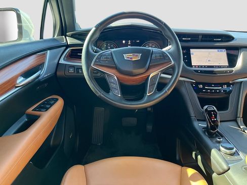 Used 2024 Cadillac XT5 Premium Luxury w/ Technology Package FWD image 24