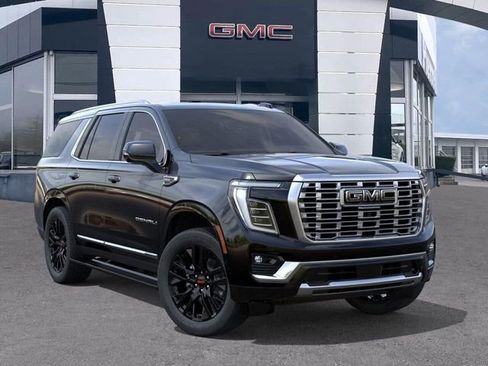 New 2026 GMC Yukon Denali w/ Denali Reserve Package AWD/4WD image 7