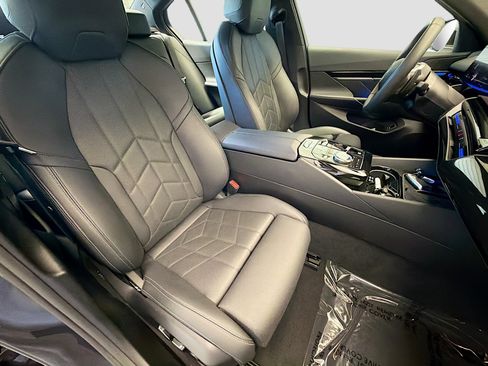 Used 2024 BMW 530i w/ Premium Package image 15