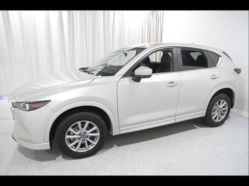 Certified 2025 MAZDA CX-5 AWD 2.5 S w/ Select Package image 3