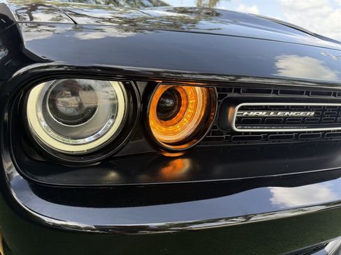 Used 2019 Dodge Challenger R/T w/ Cold Weather Group RWD image 9