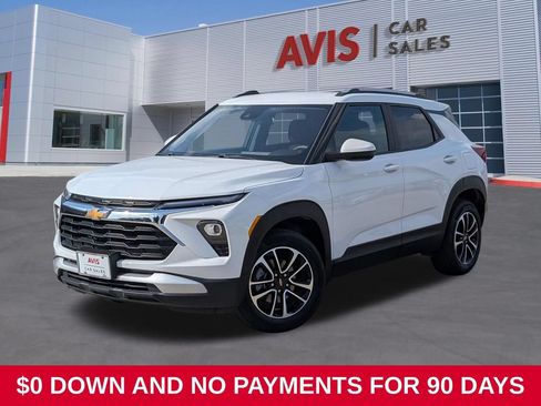 Used 2025 Chevrolet TrailBlazer LT AWD/4WD image 1