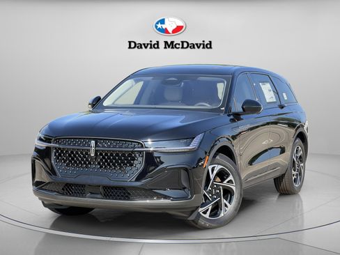 New 2025 Lincoln Nautilus Premier w/ Equipment Group 102A image 1