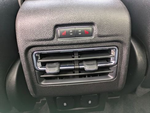 Used 2022 Lincoln Corsair Grand Touring w/ Elements Technology Bundle image 17