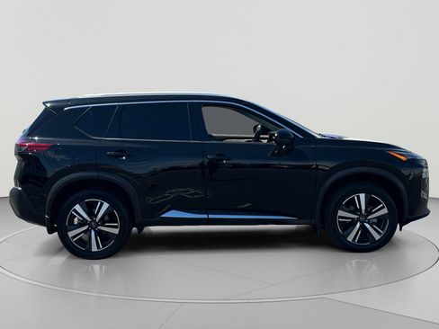Used 2023 Nissan Rogue SL w/ SL Premium Package FWD image 6