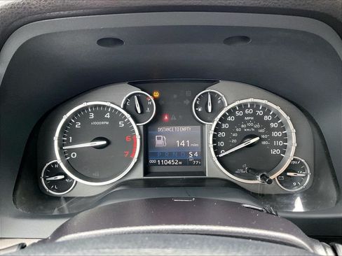 Used 2017 Toyota Tundra SR5 AWD/4WD image 24