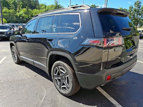 New 2026 Jeep Cherokee Laredo AWD/4WD image 4