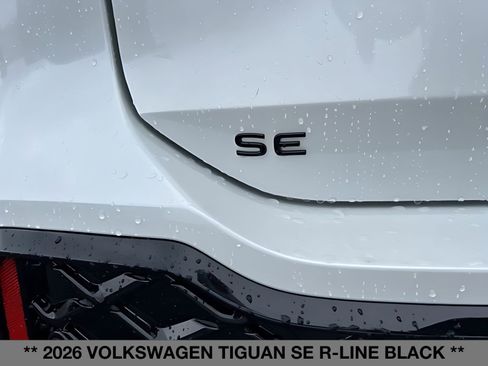 New 2026 Volkswagen Tiguan SE R-Line AWD/4WD image 14