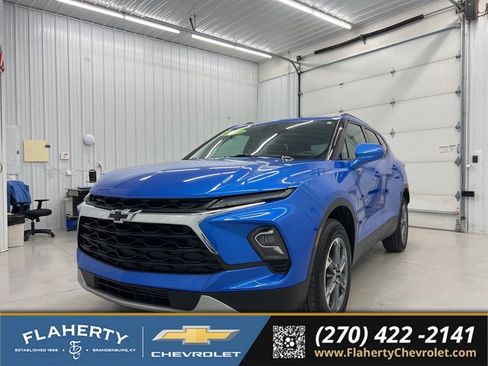 Used 2024 Chevrolet Blazer LT w/ Convenience Package FWD image 6
