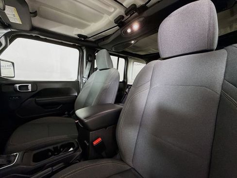 Used 2025 Jeep Wrangler Unlimited Sport S 4xe image 19