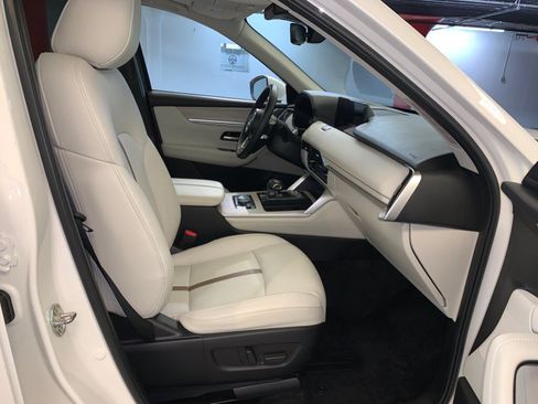 Used 2024 MAZDA CX-90 Plug-In Hybrid w/ Premium Plus AWD/4WD image 86