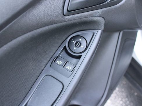 Used 2017 Ford Focus S image 21