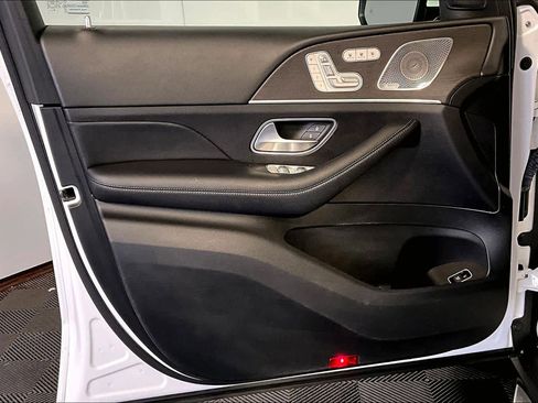 Used 2021 Mercedes-Benz GLE 450 4MATIC image 22