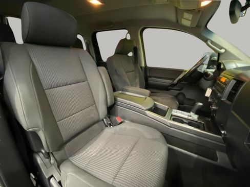 Used 2012 Nissan Titan SV w/ SV Premium Utility Pkg AWD/4WD image 25