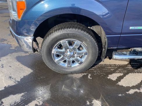 Used 2014 Ford F150 XLT w/ XLT Chrome Package image 11