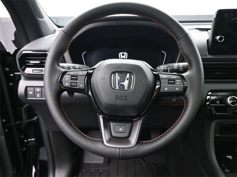 New 2025 Honda Pilot TrailSport image 28