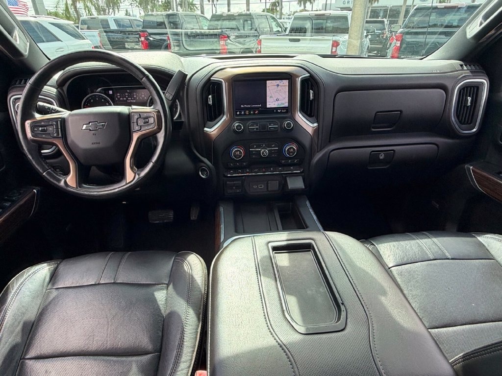 Used 2019 Chevrolet Silverado 1500 High Country w/ Technology Package AWD/4WD image 14