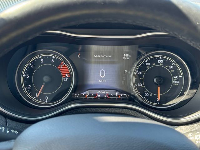 Used 2019 Jeep Cherokee Limited AWD/4WD image 31