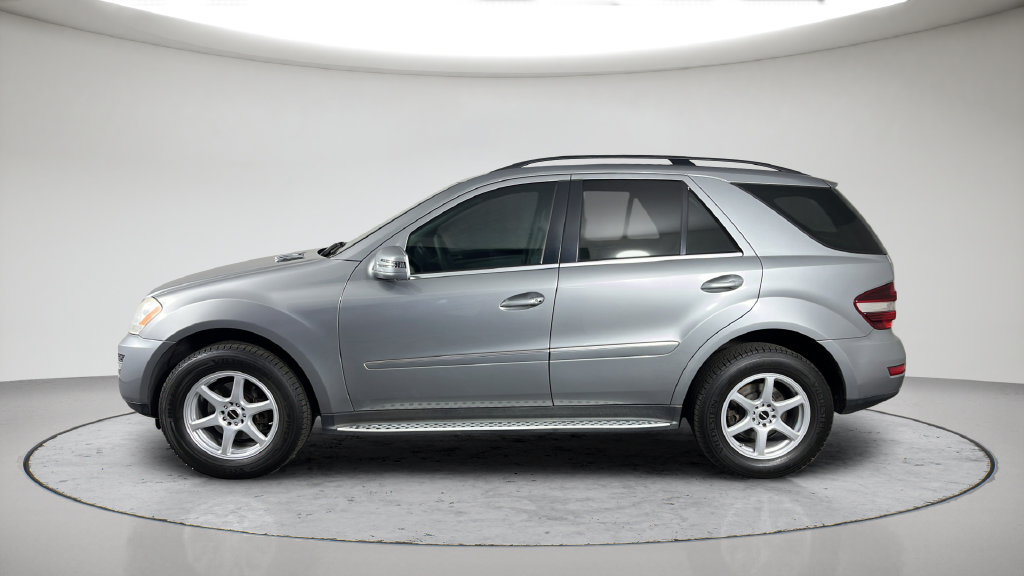 Used 2011 Mercedes-Benz ML 350 2WD image 14