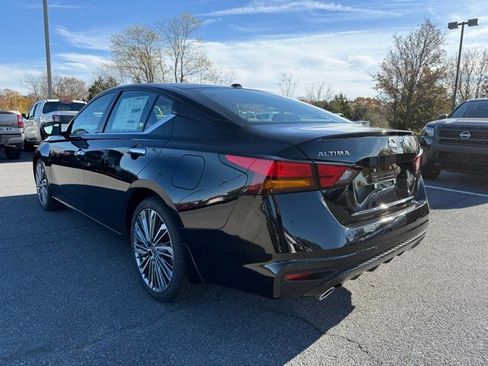 New 2025 Nissan Altima 2.5 SL image 6