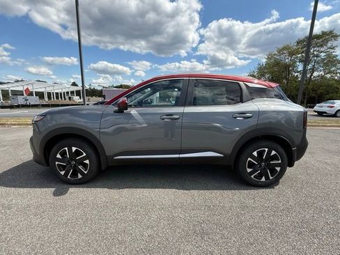 New 2025 Nissan Kicks SV w/ SV Premium Package image 8