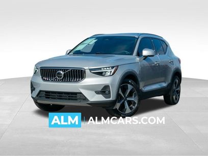 Used 2023 Volvo XC40 B5 Plus w/ Driver Assist Package