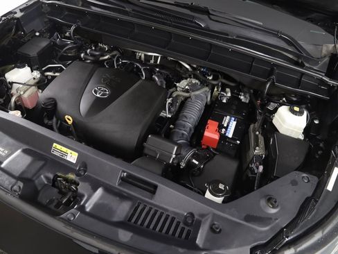 Used 2022 Toyota Highlander XSE image 20