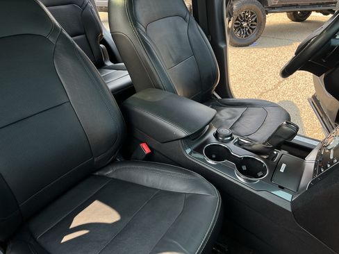 Used 2017 Ford Explorer Limited AWD/4WD image 39