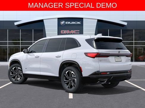 Used 2026 Buick Enclave Sport Touring w/ Power Package AWD/4WD image 3
