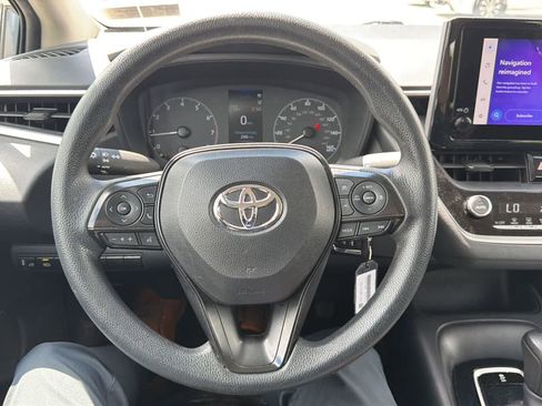 Used 2024 Toyota Corolla LE FWD image 11