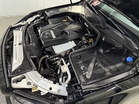Used 2018 Mercedes-Benz C 300 4MATIC Sedan w/ Multimedia Package image 25