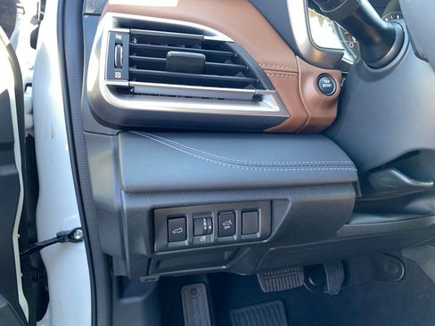 New 2025 Subaru Outback Touring image 25