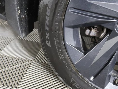 Used 2023 Hyundai Elantra Blue w/ Winter Weather Package image 21