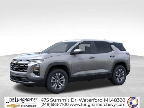 New 2026 Chevrolet Equinox LT w/ Safety and Technology Package AWD/4WD image 2