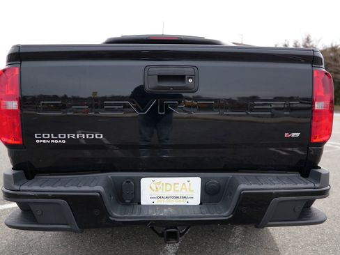 Used 2021 Chevrolet Colorado Z71 w/ Z71 Midnight Edition image 8