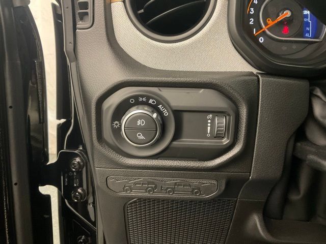 New 2026 Jeep Gladiator Mojave AWD/4WD image 14