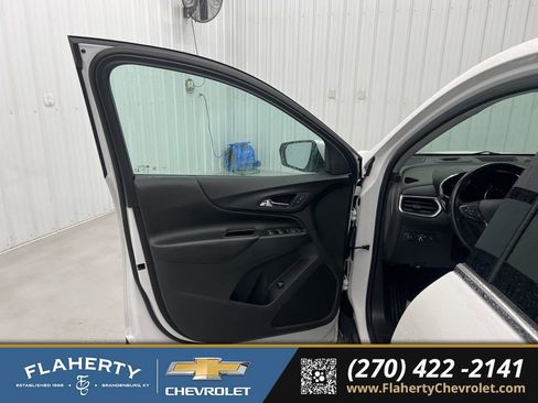 Used 2020 Chevrolet Equinox LT image 8