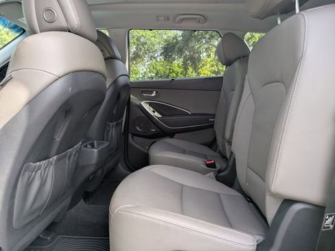 Used 2019 Hyundai Santa Fe XL AWD/4WD image 16