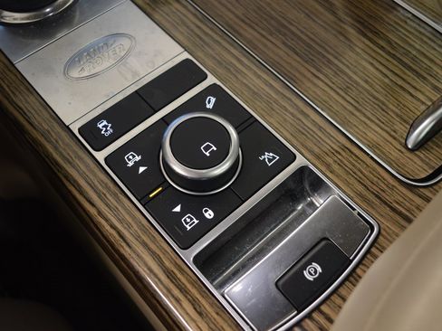 Used 2022 Land Rover Range Rover Westminster Edition image 34