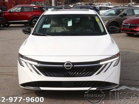 New 2026 Nissan Sentra SL w/ Floor Mat Package FWD image 2