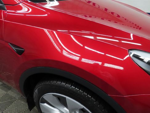 Used 2024 Tesla Model Y Long Range image 26