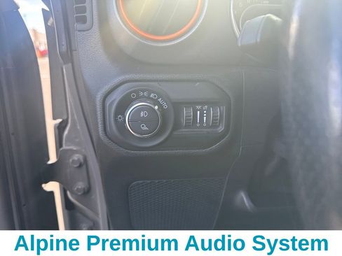 Used 2021 Jeep Gladiator Mojave image 9