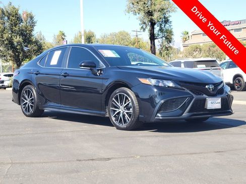 Used 2024 Toyota Camry SE w/ Blackout Package (TMS) FWD image 36