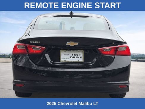 Used 2025 Chevrolet Malibu LT FWD image 4