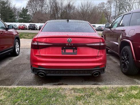 Used 2025 Volkswagen Jetta GLI Autobahn image 6