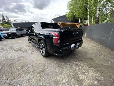 Used 2024 Chevrolet Silverado EV RST AWD/4WD image 4