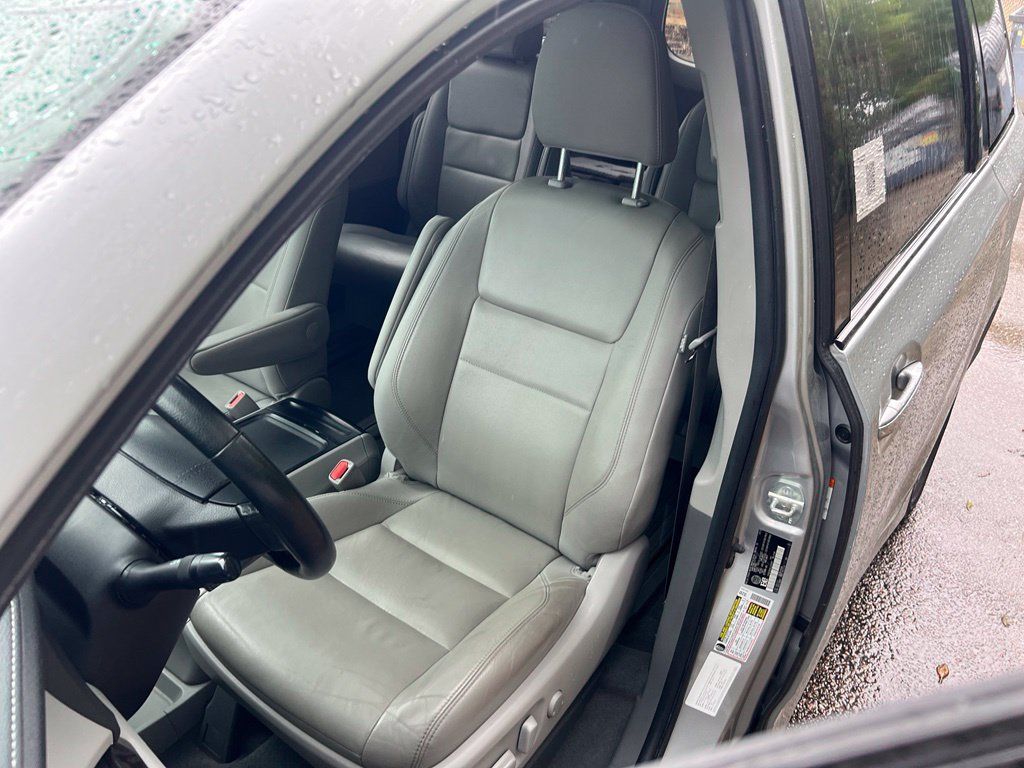 Used 2020 Toyota Sienna XLE AWD/4WD image 27