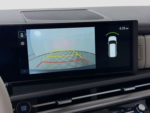 Used 2026 Hyundai Santa Fe SEL FWD image 17